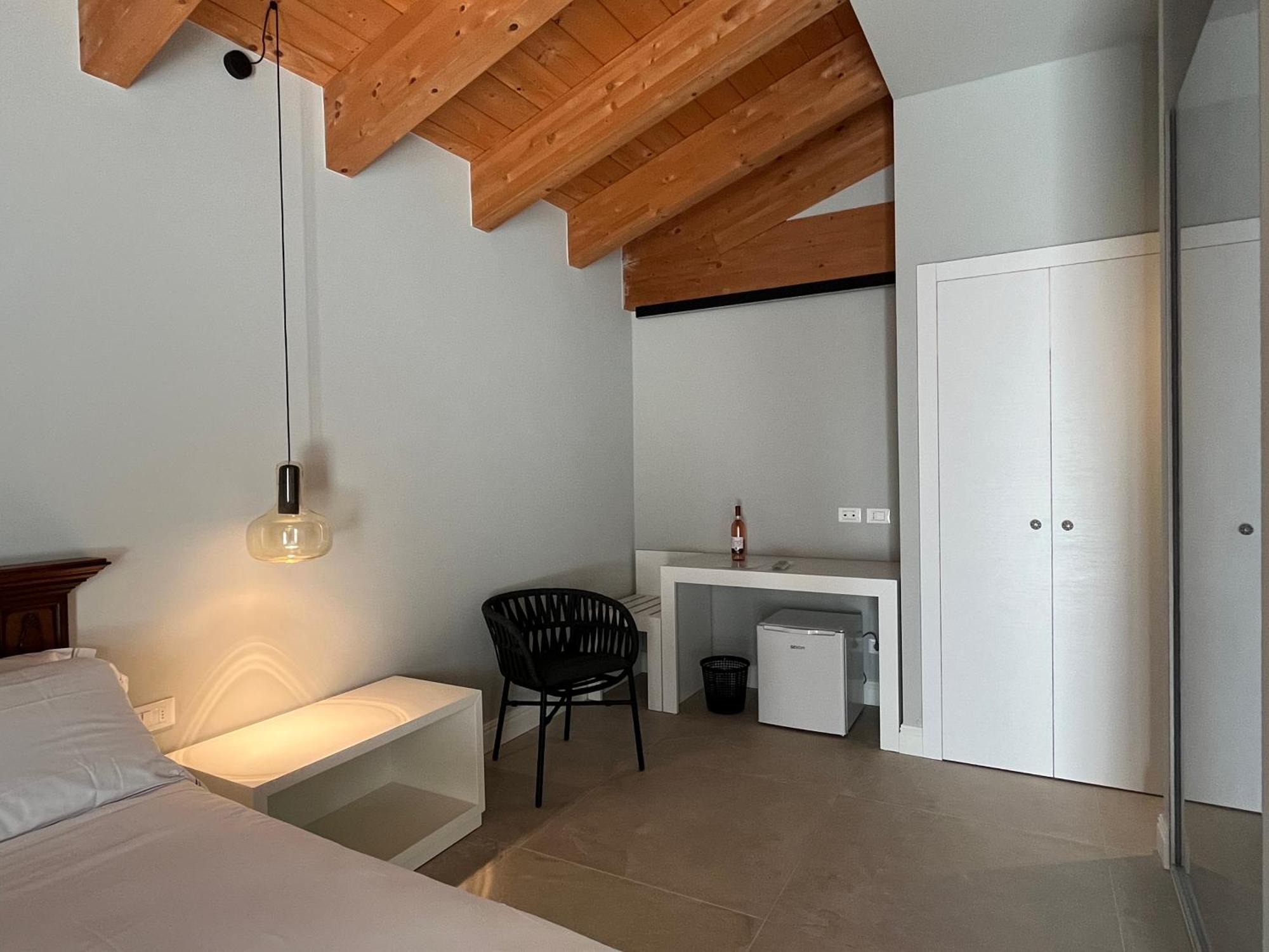 Agriturismo La Rondinella 拉齐塞 外观 照片